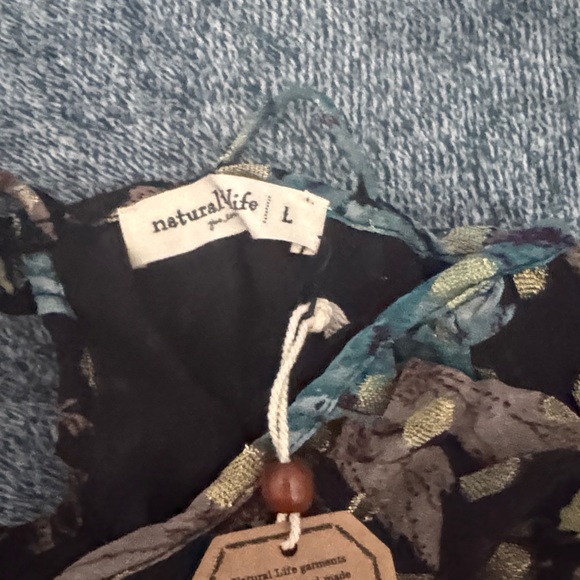 NATURAL LIFE Black and Blue Floral Dress - Picture 5 of 6